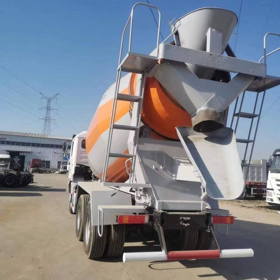 Camion Malaxeur SAGMOTO